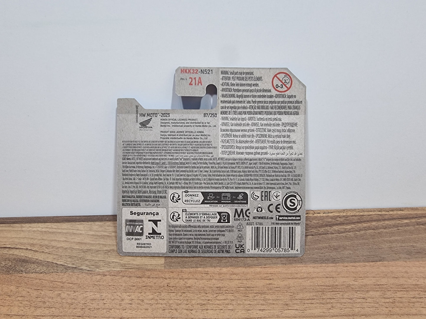 Hot Wheels Honda Super Cub (Bad Card)