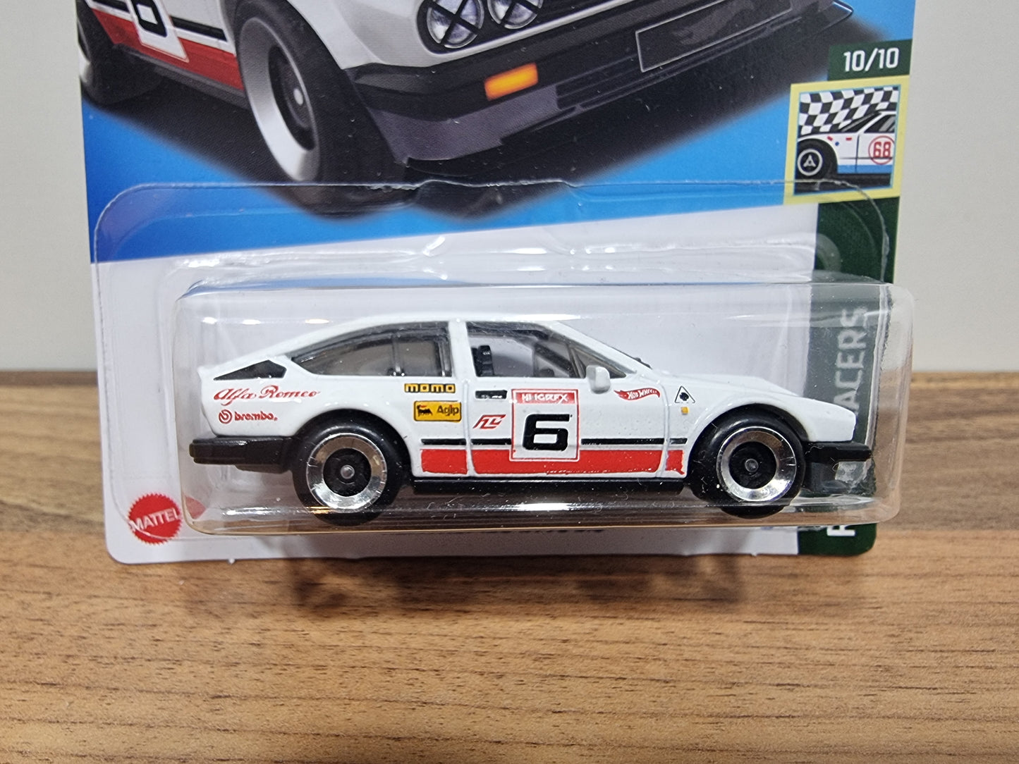 Hot Wheels Alfa Romeo GTV6 3.0 (Long Card)