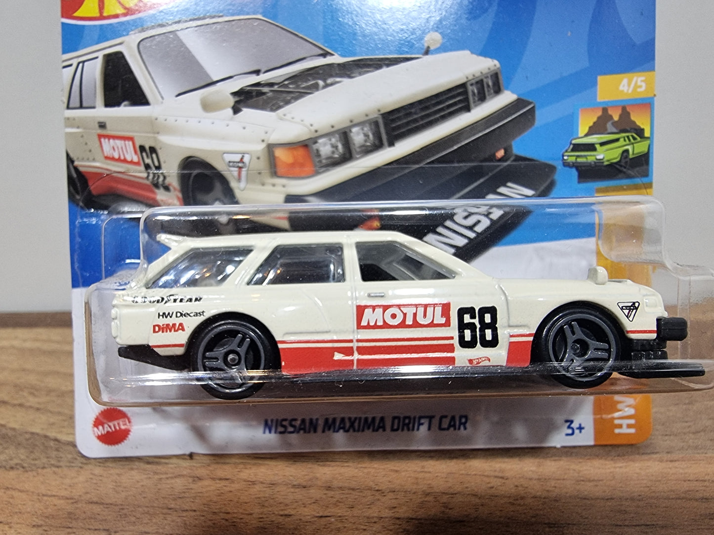 Hot Wheels Nissan Maxima Drift Car