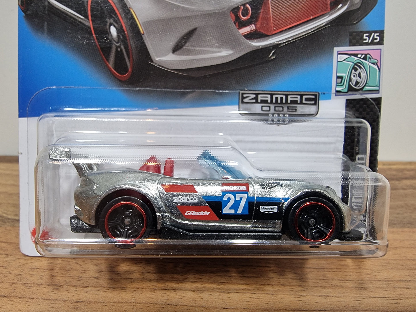 Hot Wheels '15 mazda mx-5 miata (USA Exclusive)