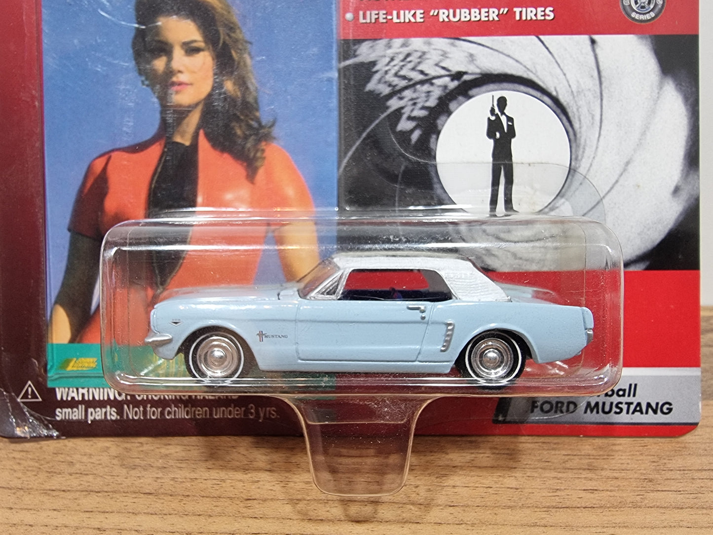 Johnny Lightning Ford Mustang