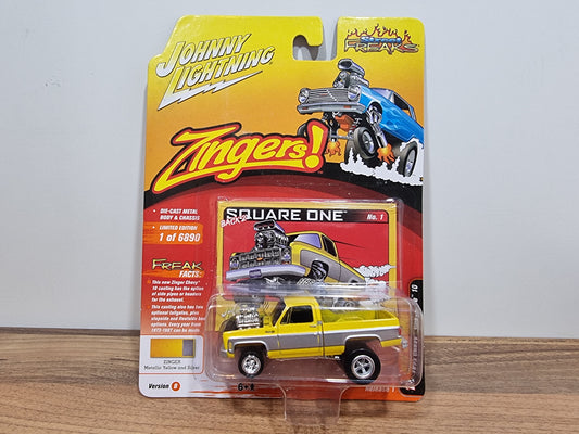 Johnny Lightning 1973 Chevy Cheyenne 10