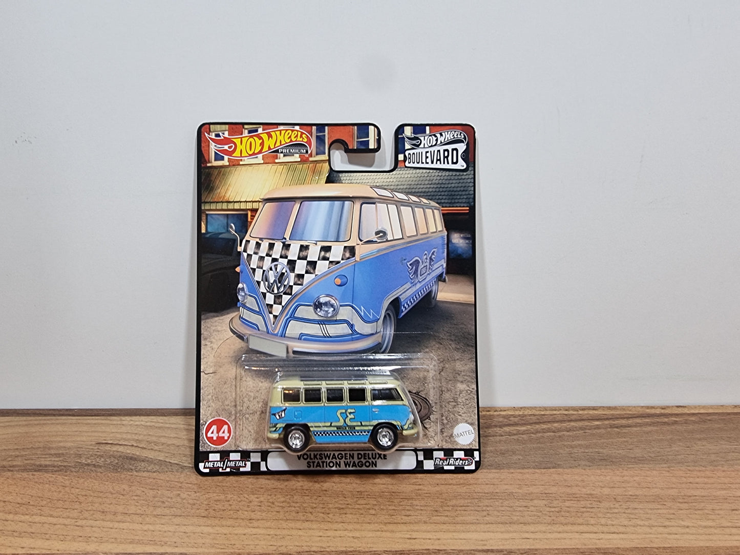 Hot Wheels Volkswagen Deluxe Station Wagon