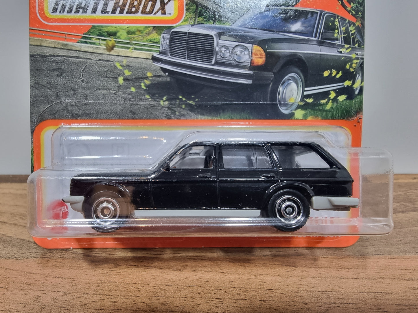 Matchbox Mercedes-Benz W123 Wagon