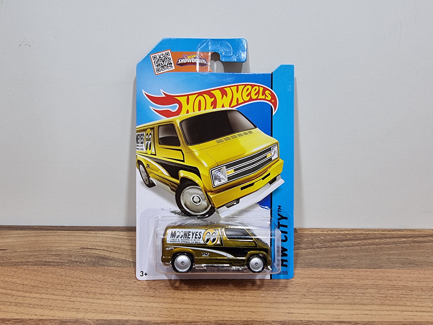 Hot Wheels Custom '77 Dodge Van