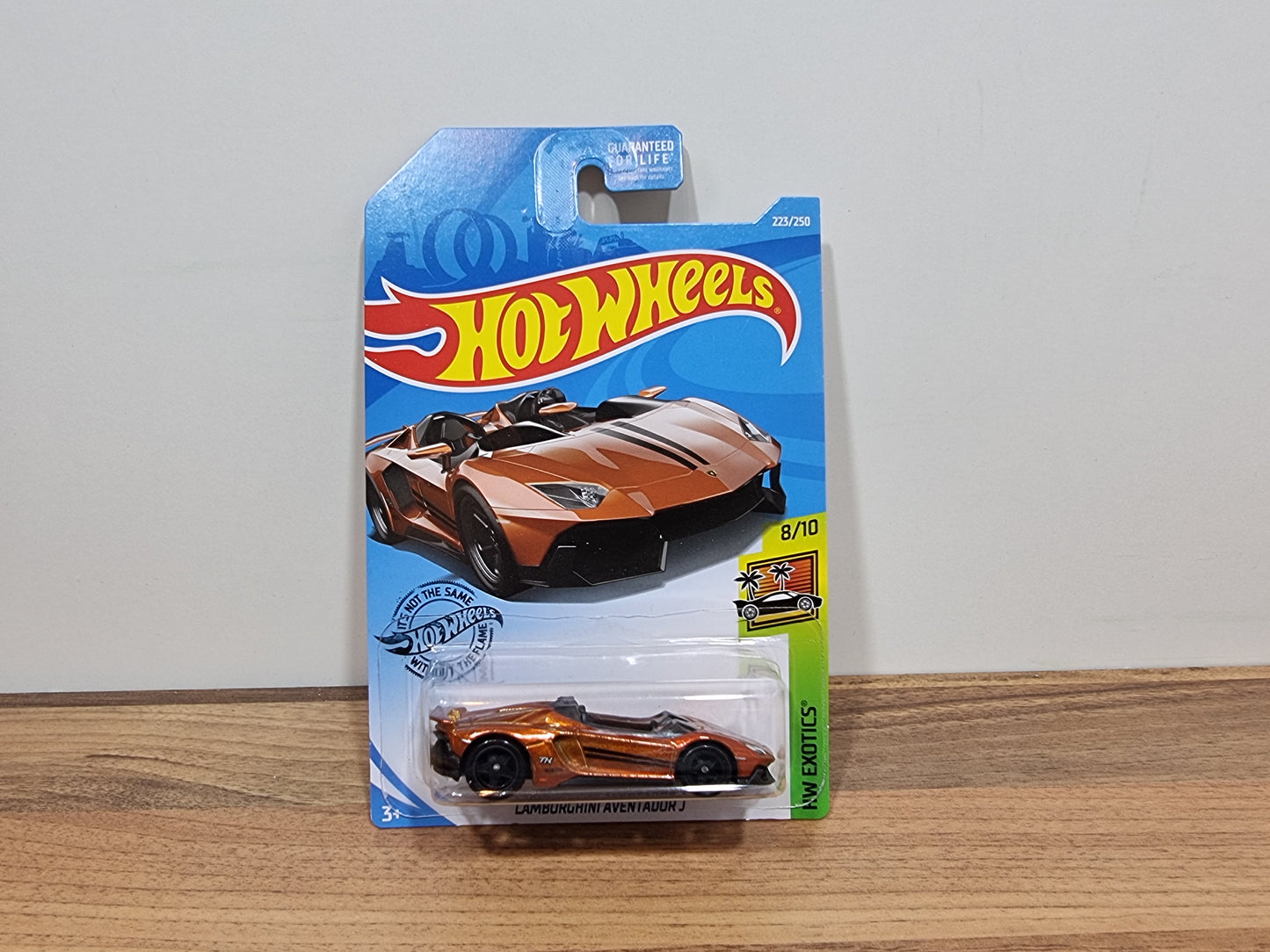 Hot Wheels Lamborghini Aventador J