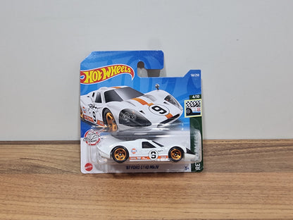 Hot Wheels '67 Ford GT40 MK.iv