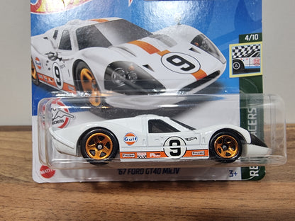 Hot Wheels '67 Ford GT40 MK.iv