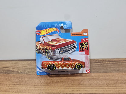 Hot Wheels '67 Chevy C10