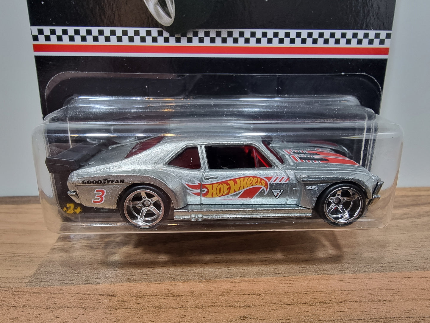 Hot Wheels Custom '70 Chevy Nova