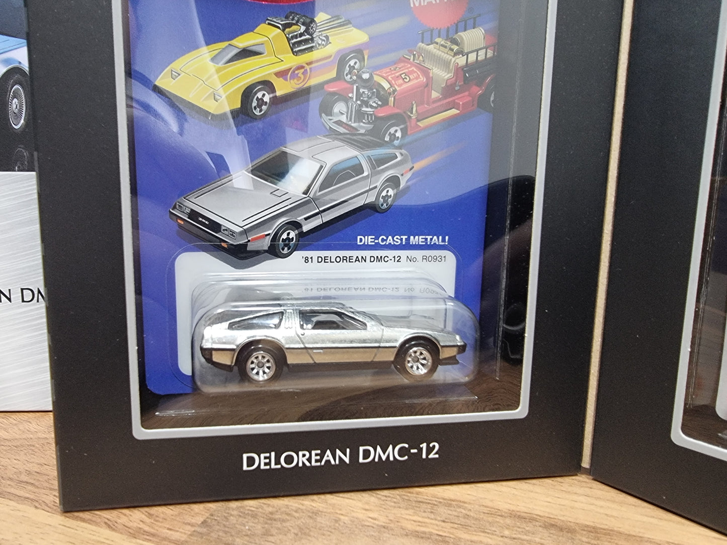 Hot Wheels Delorean 2 Pack