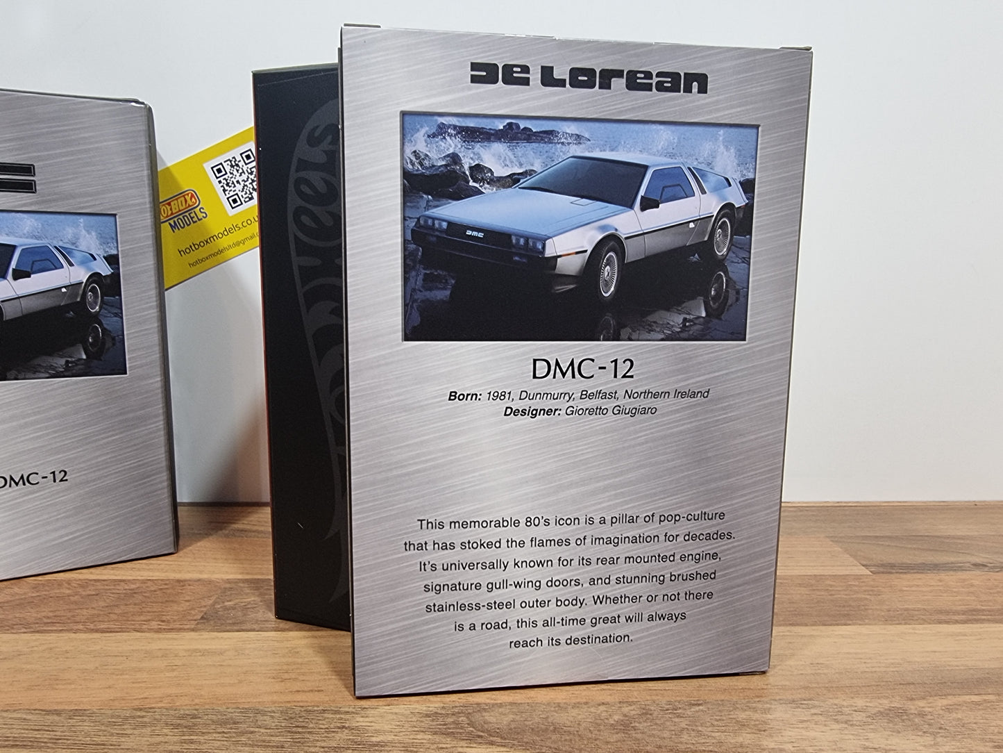 Hot Wheels Delorean 2 Pack