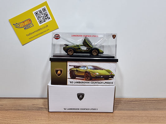 Hot Wheels '82 Lamborghini Countach LP 500 S