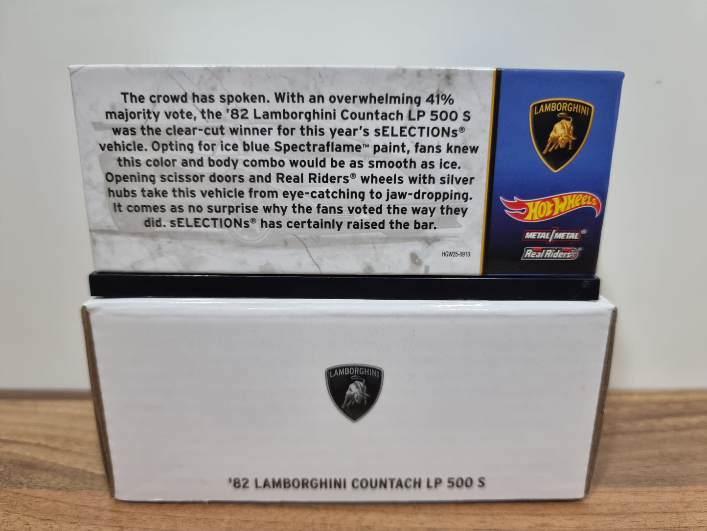 Hot Wheels '82 Lamborghini Countach LP 500 S