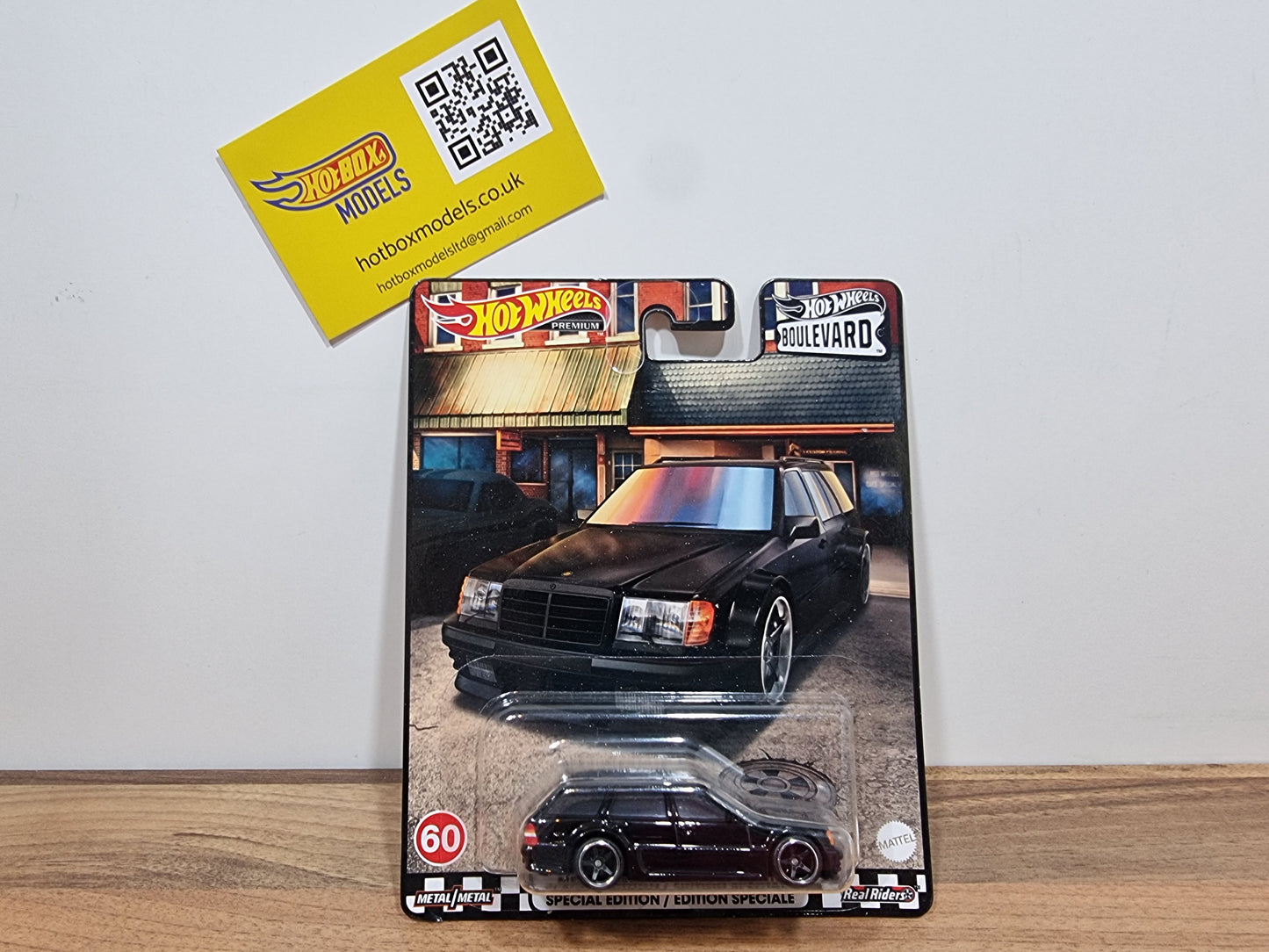 Hot Wheels Mercedes Benz AMG E 36 Estate Special Edition