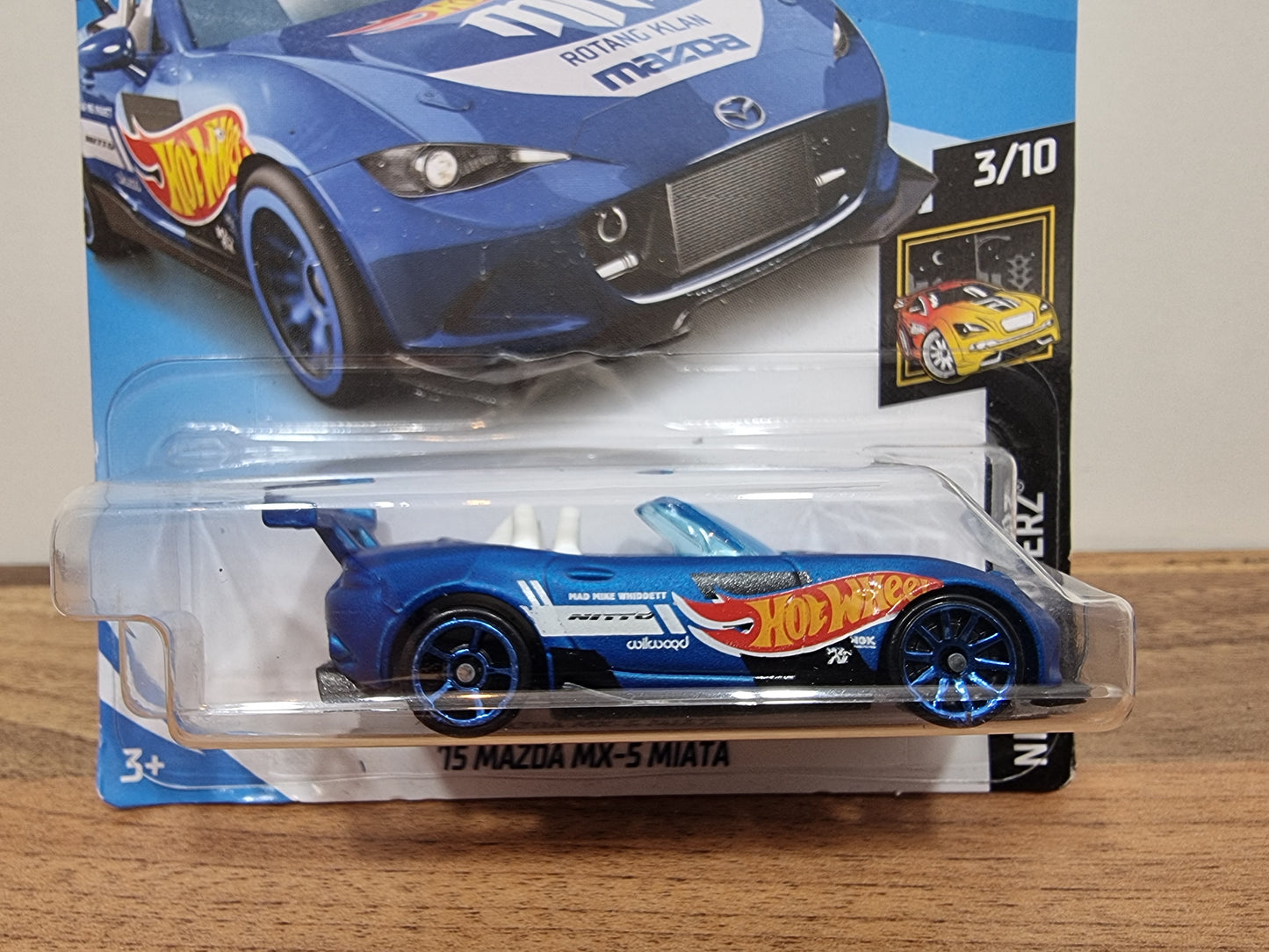 Hot Wheels '15 Mazda MX-5 Miata